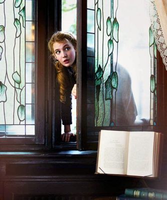 why does liesel steal books